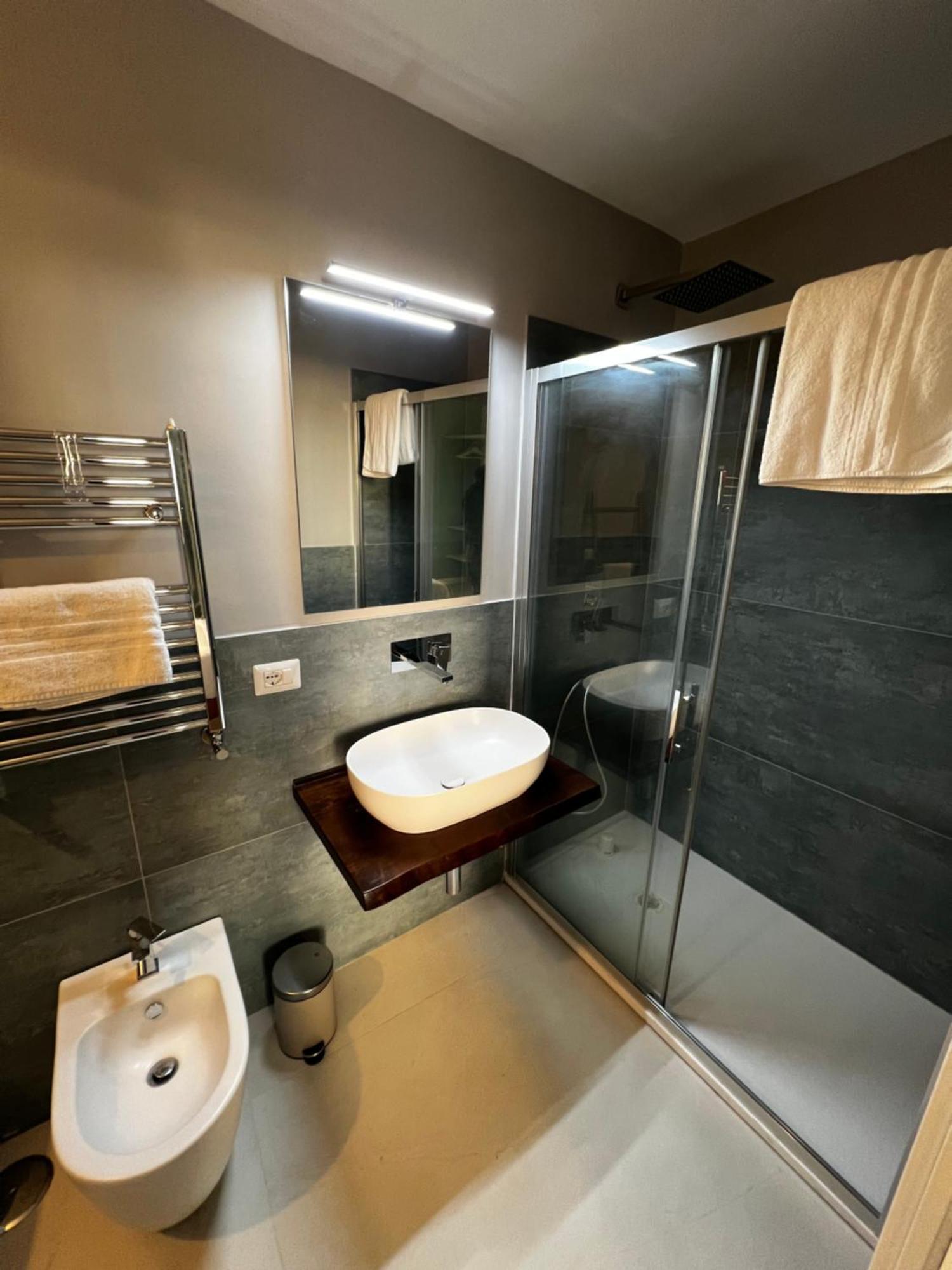 Bed & Breakfast Spaccanapoli 56 Экстерьер фото