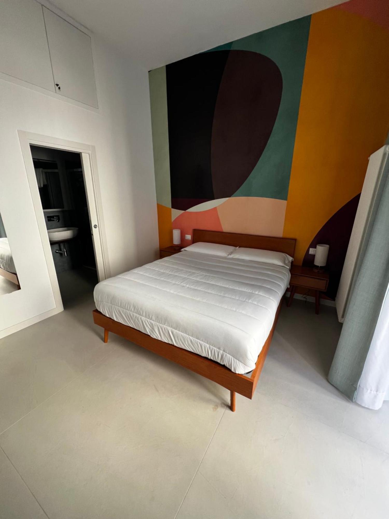 Bed & Breakfast Spaccanapoli 56 Экстерьер фото