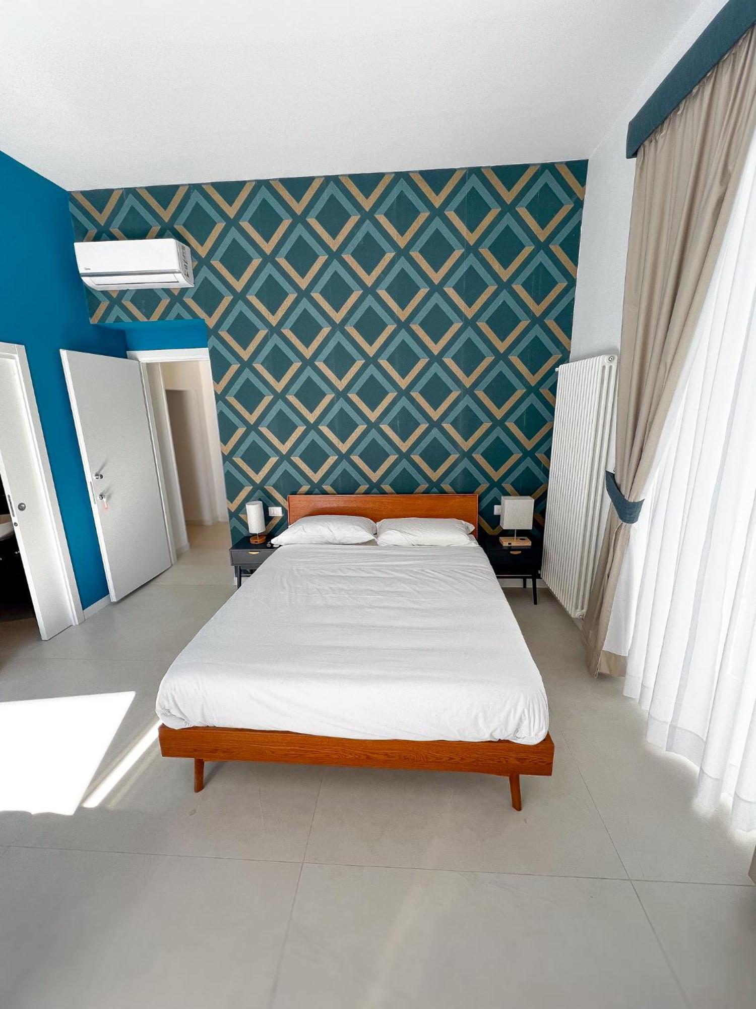 Bed & Breakfast Spaccanapoli 56 Экстерьер фото