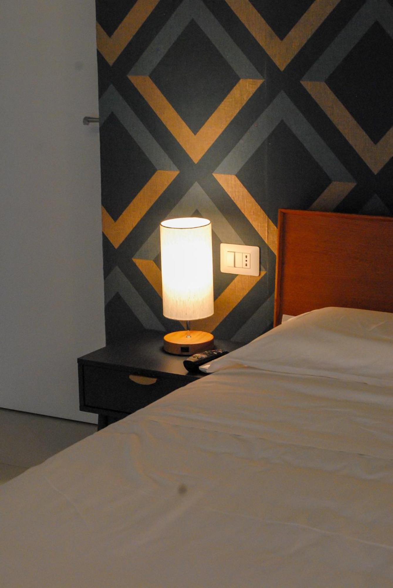 Bed & Breakfast Spaccanapoli 56 Экстерьер фото