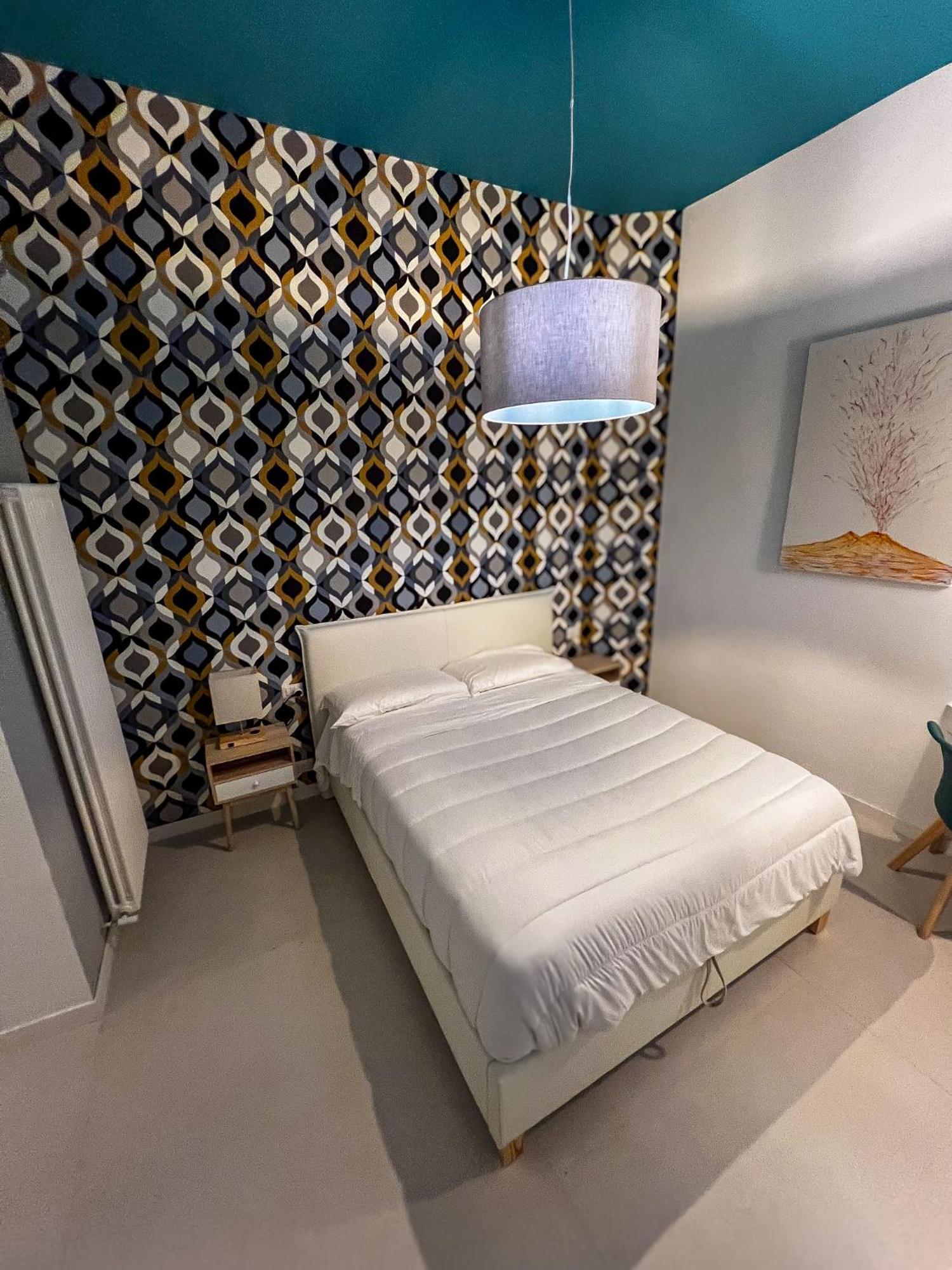 Bed & Breakfast Spaccanapoli 56 Экстерьер фото
